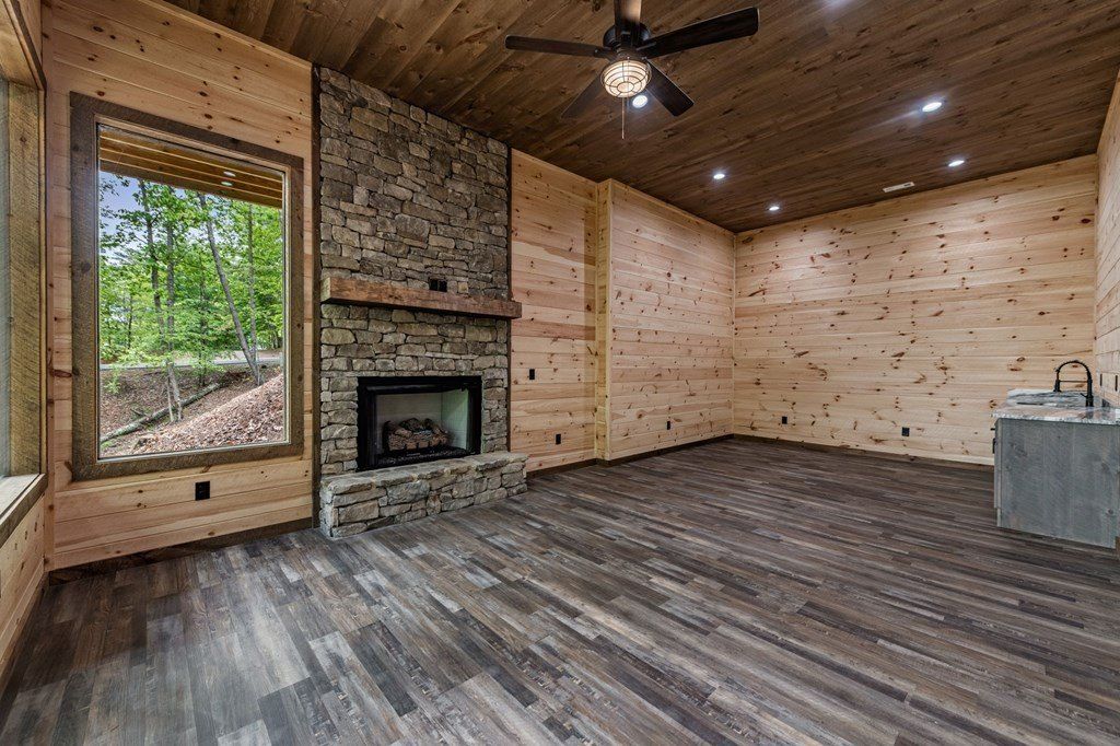 120 Green Ridge Road. Blue Ridge, GA 30513