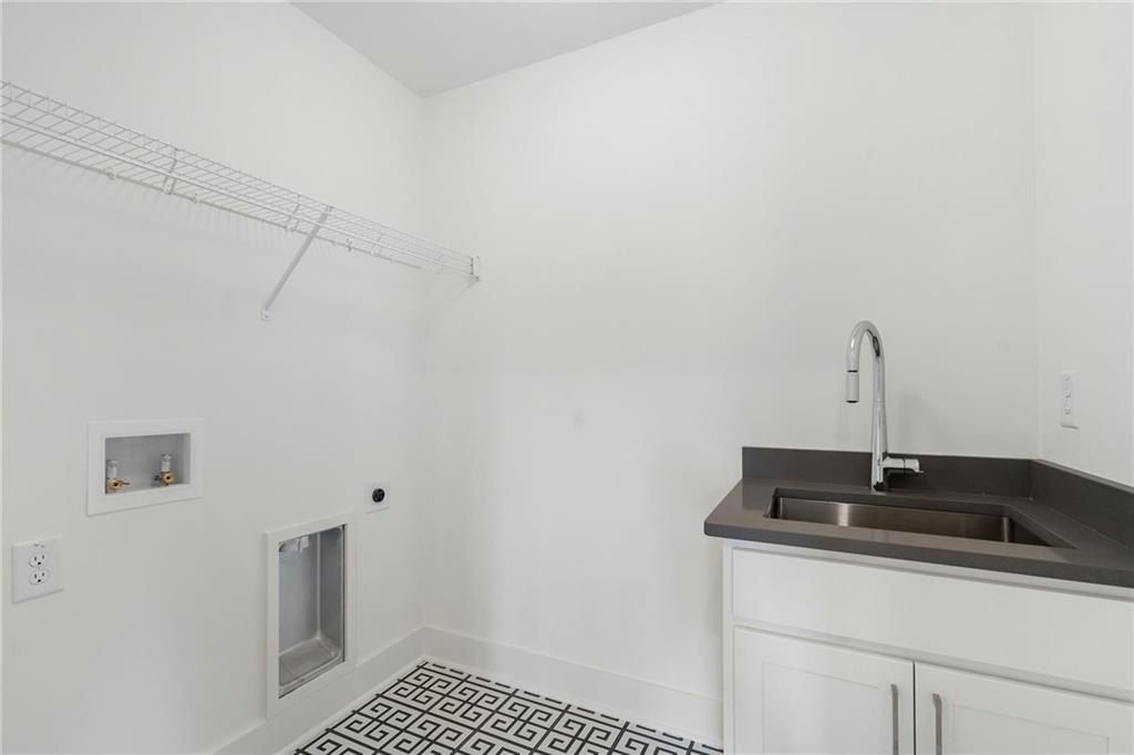 56 Ormond St Sw. Atlanta, GA 30315