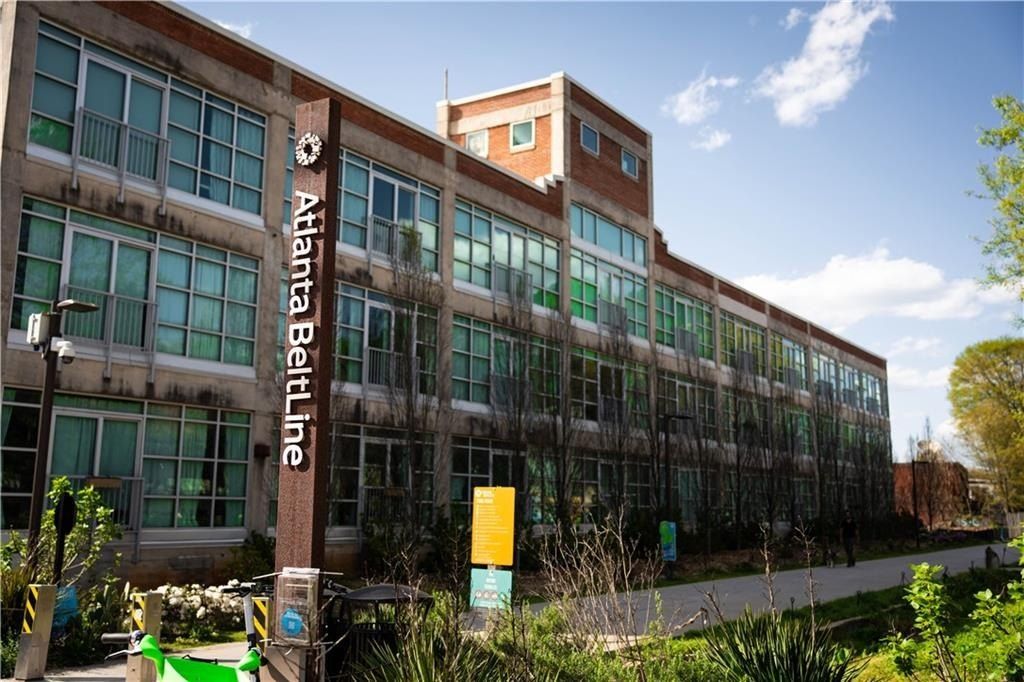 211 Wilbur Avenue Se. Atlanta, GA 30316