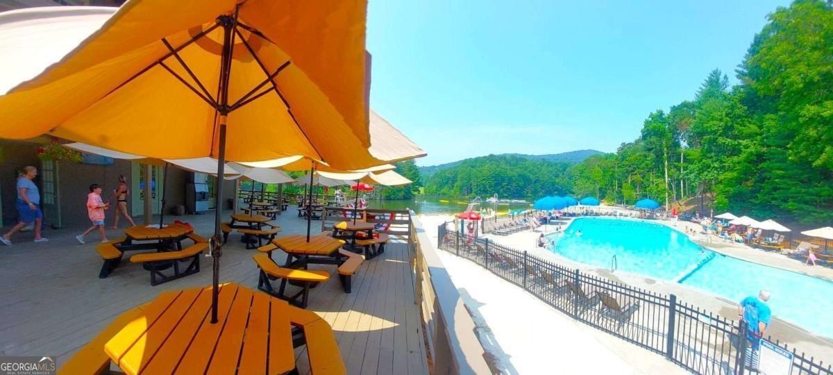 26 Chestnut Oak Point. Jasper, GA 30143