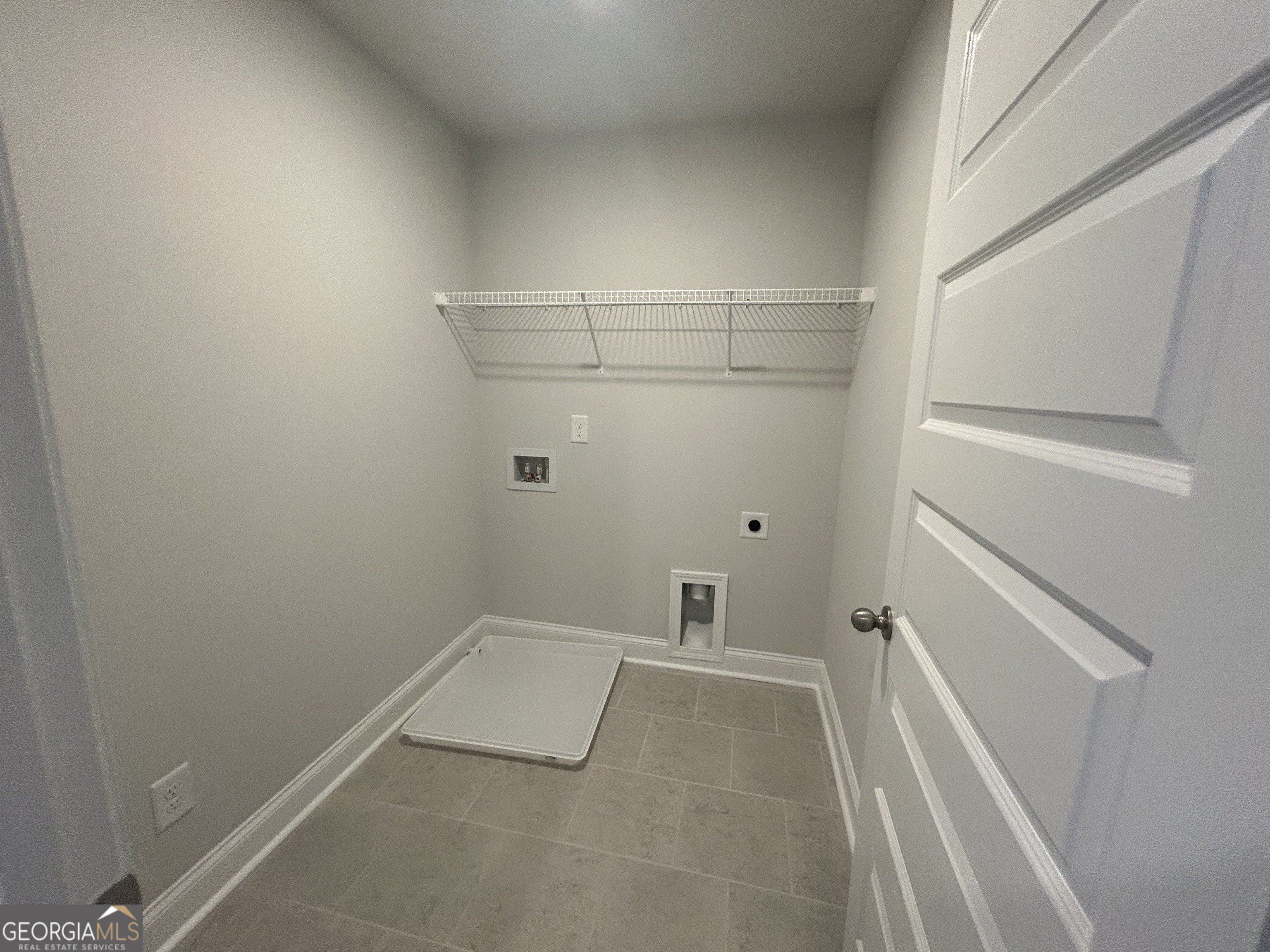 3845 Billabong Trail Unit 111. Gainesville, GA 30506