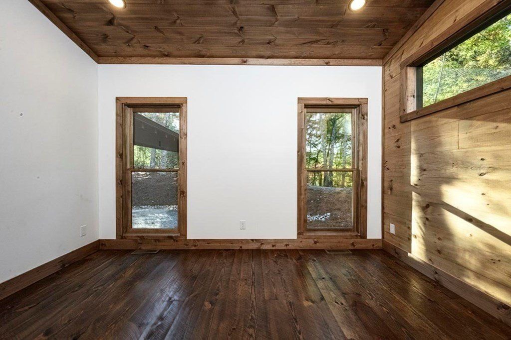 106 Still Run. Morganton, GA 30560