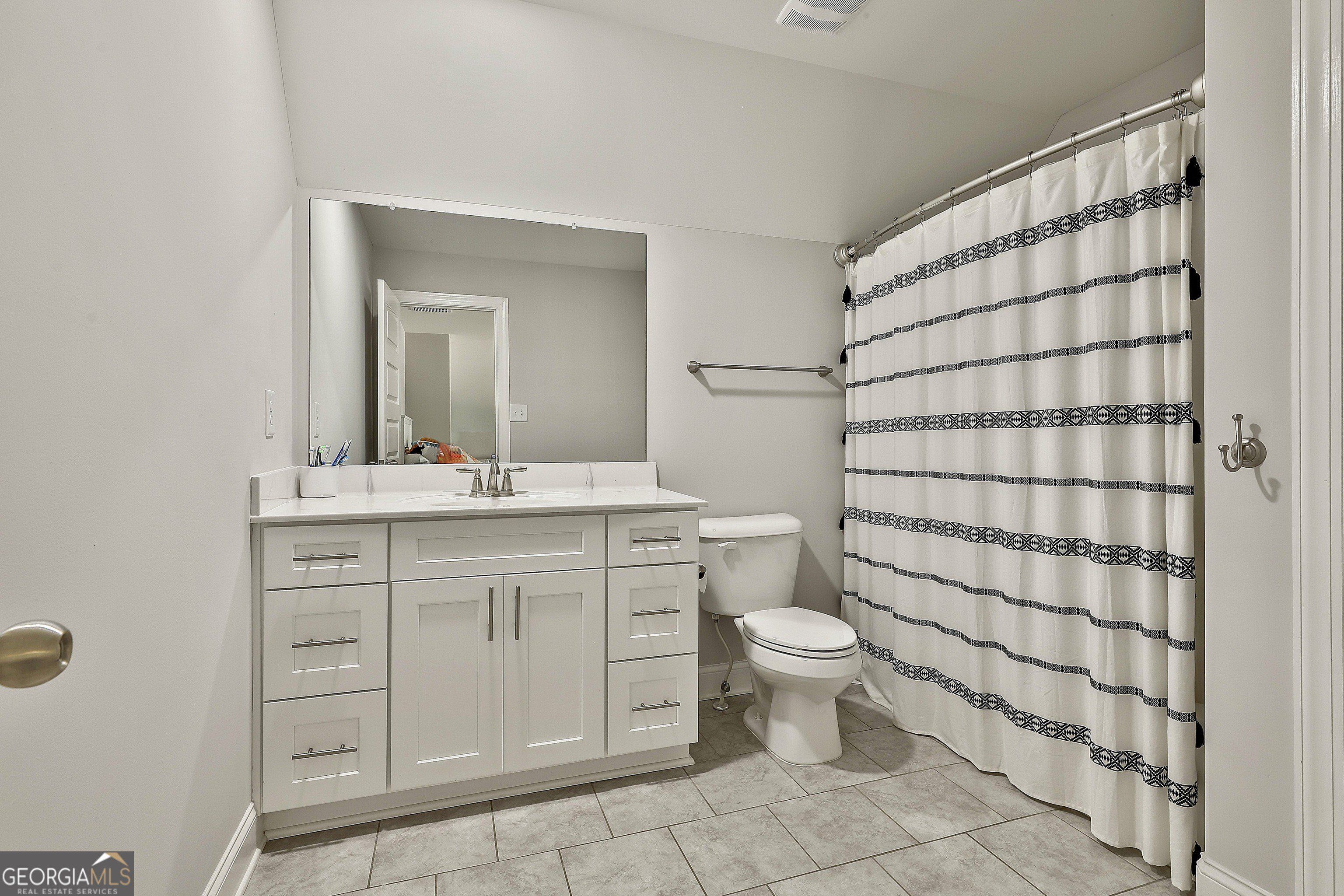 110 Whistle Pine Farm Drive. Senoia, GA 30276