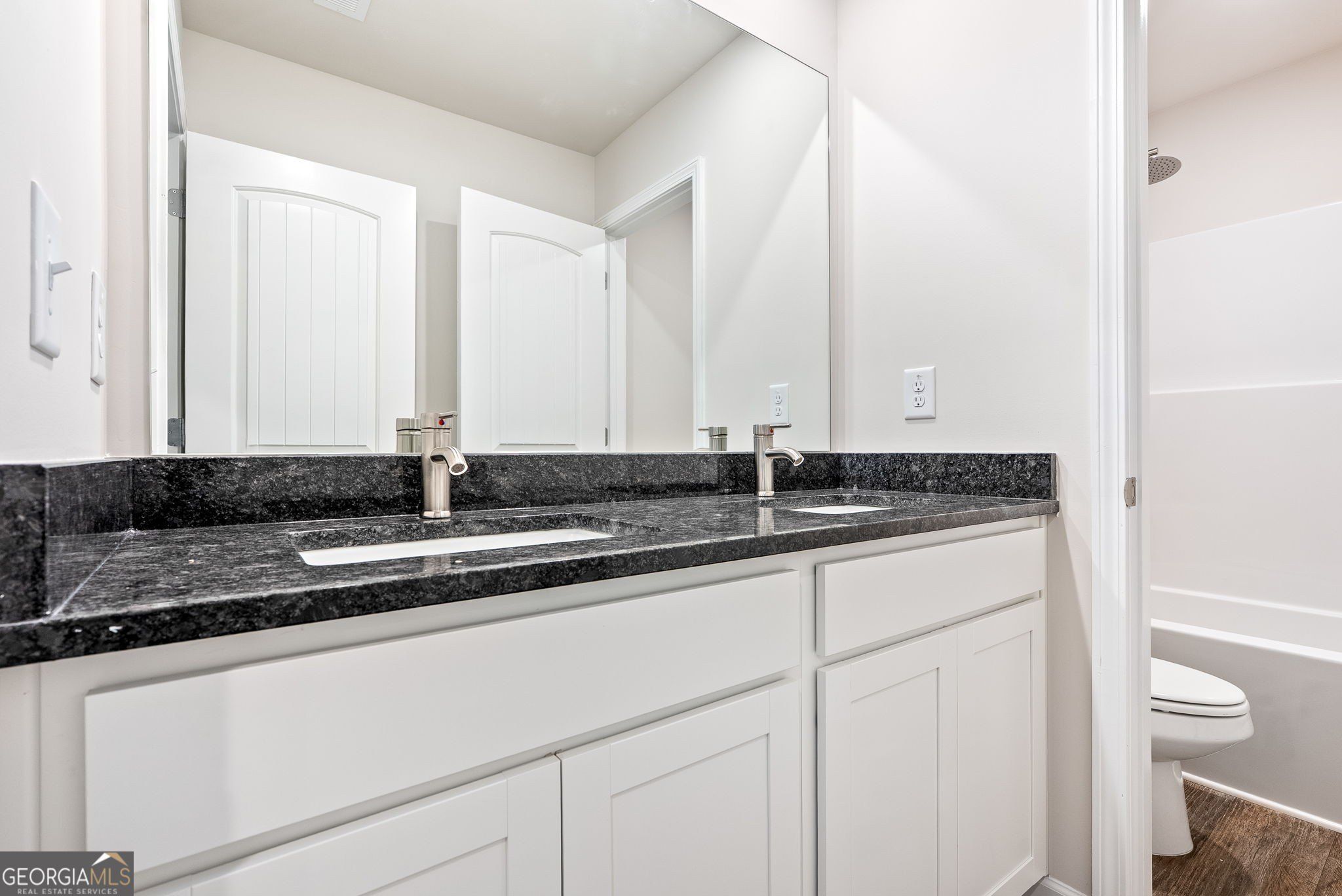 204 Freshwater Court Unit 35E. Lagrange, GA 30241