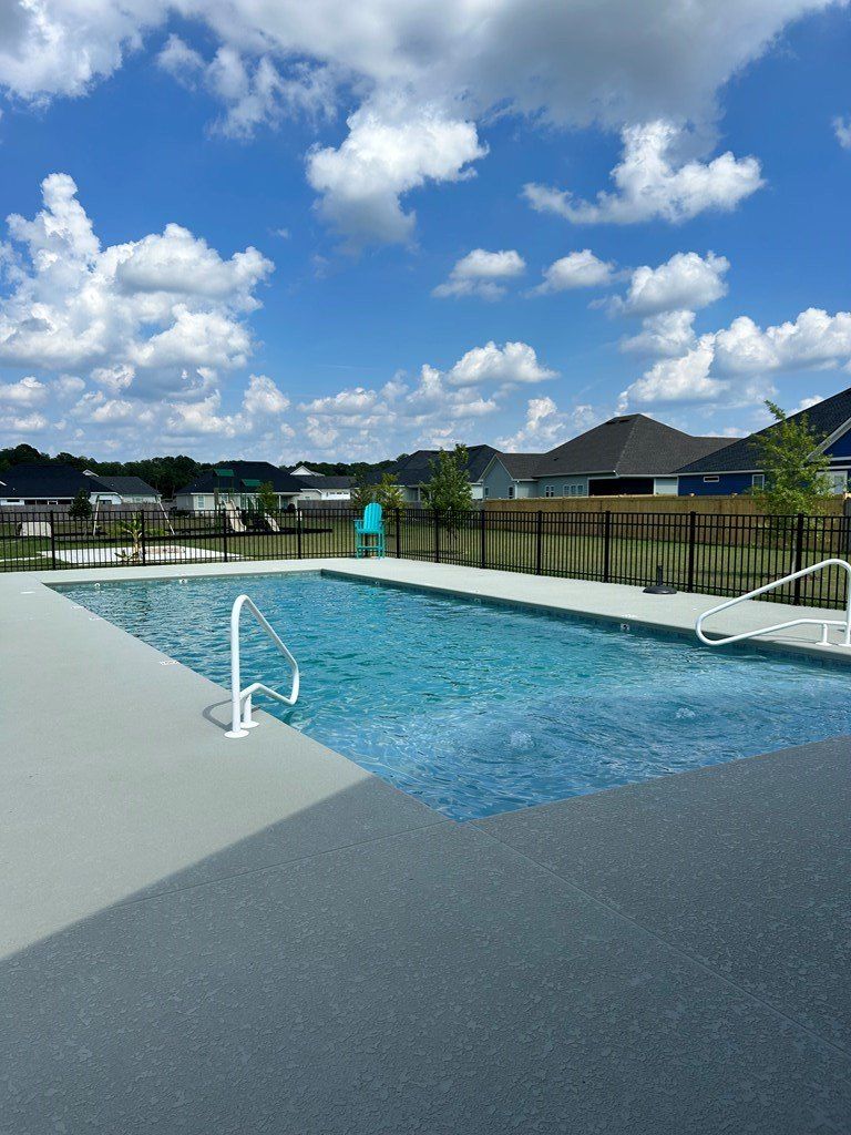 334 Barry Field Circle. Hahira, GA 31632