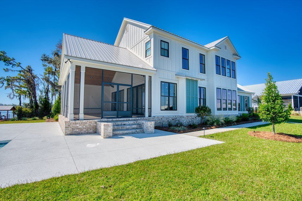 5909 Travis Trail. Lake Park, GA 31636