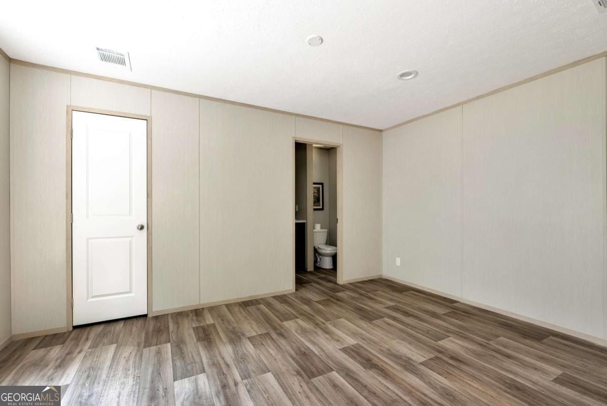 110 Oakwood Road. Lavonia, GA 30553