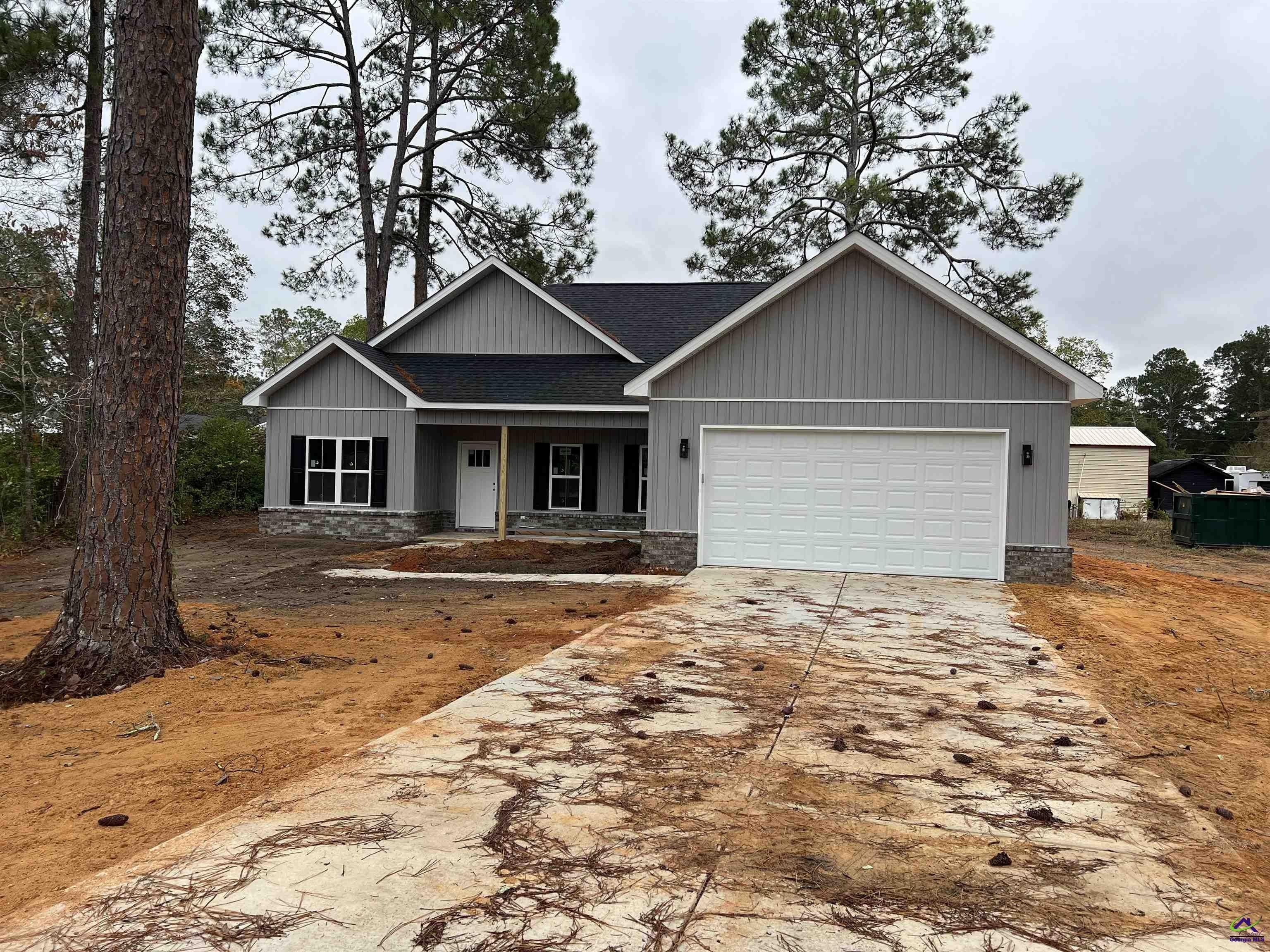 260 Ann Street. Cochran, GA 31014