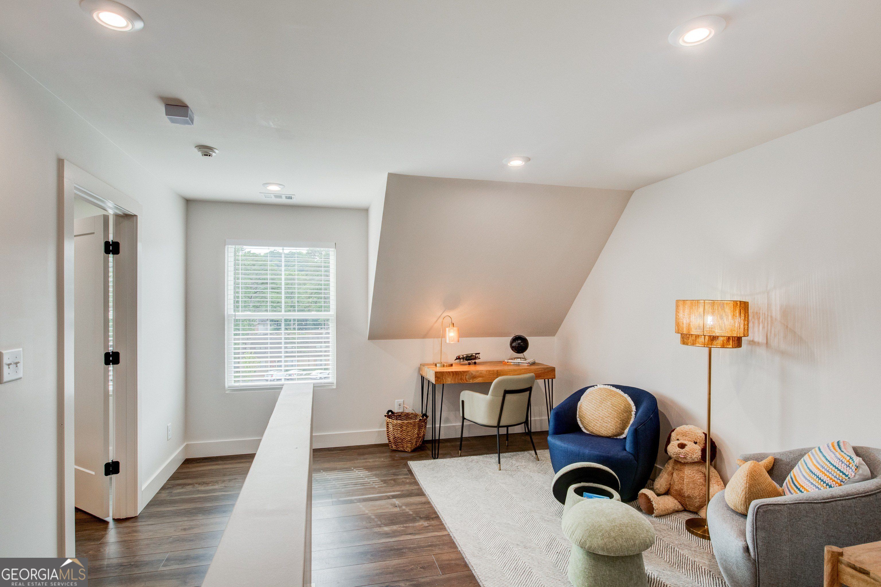 77 Chateau Drive Se. Rome, GA 30161