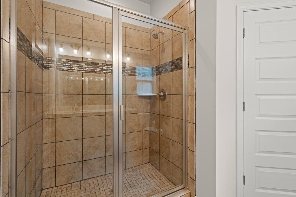 112 Laney Dr Lot 68. Carrollton, GA 30117