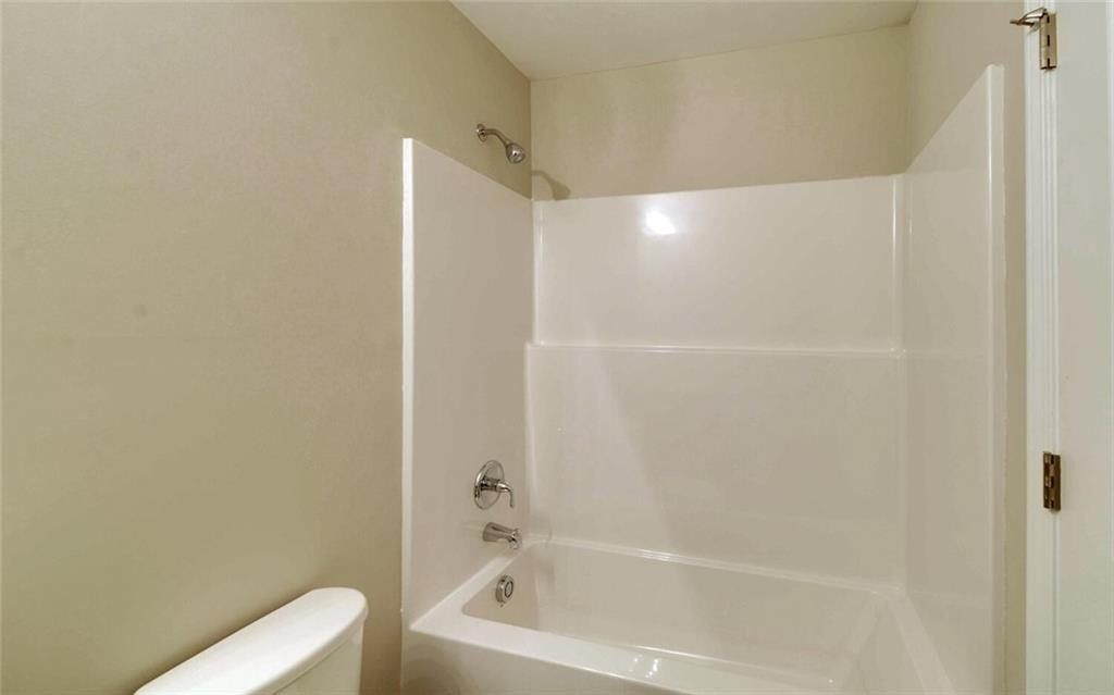 264 Canyon Point Drive. Demorest, GA 30535