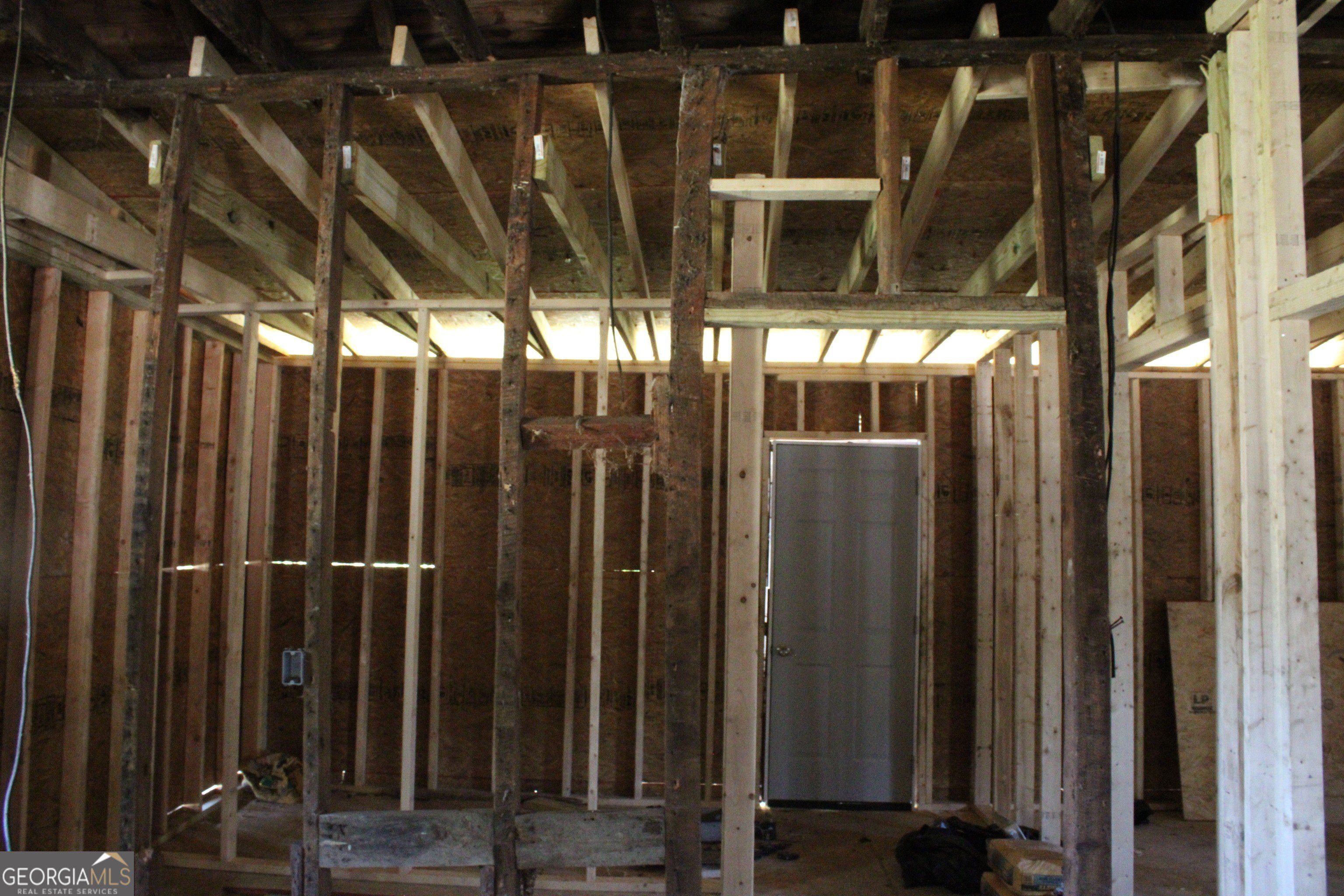 339 Atlanta Street. Barnesville, GA 30204