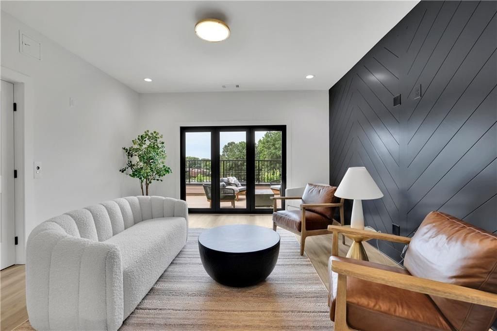 4812 Moonview Lane. Sugar Hill, GA 30518