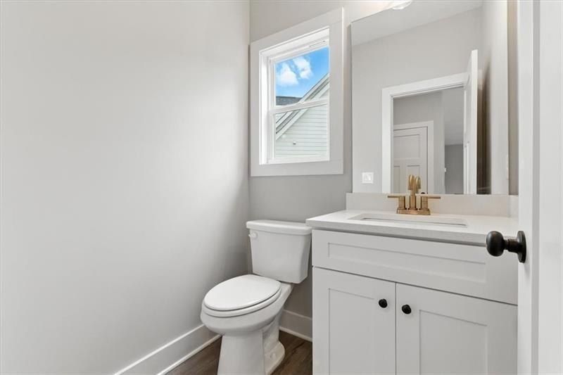 29 Creekview Drive Se. Cartersville, GA 30120