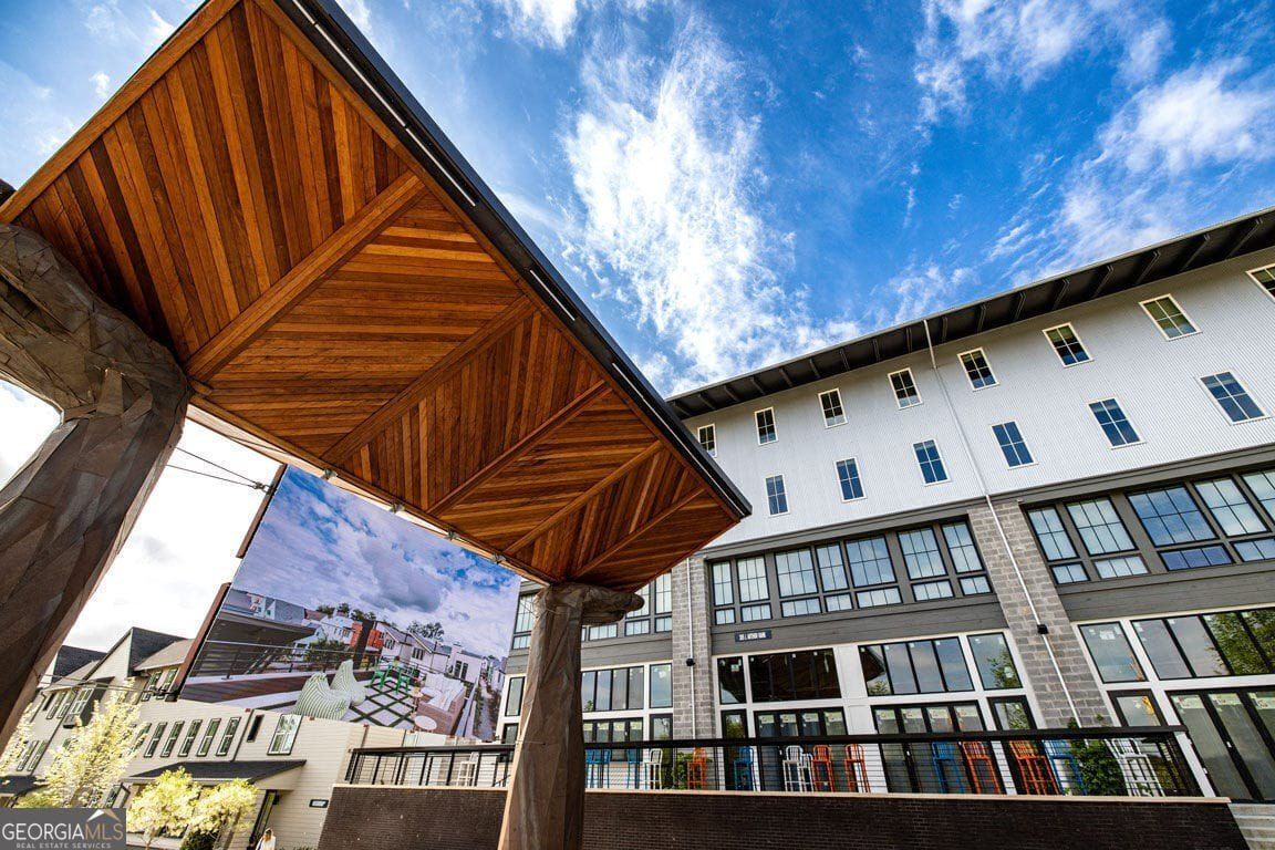 140 Rolison Way. Fayetteville, GA 30214