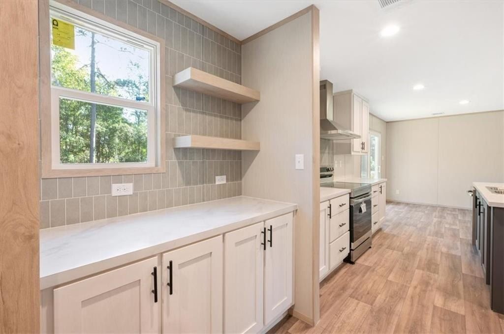 1048 Austin Place Se. Darien, GA 31305