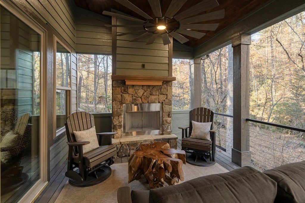 1214 John Abernathy Road. Blairsville, GA 30512