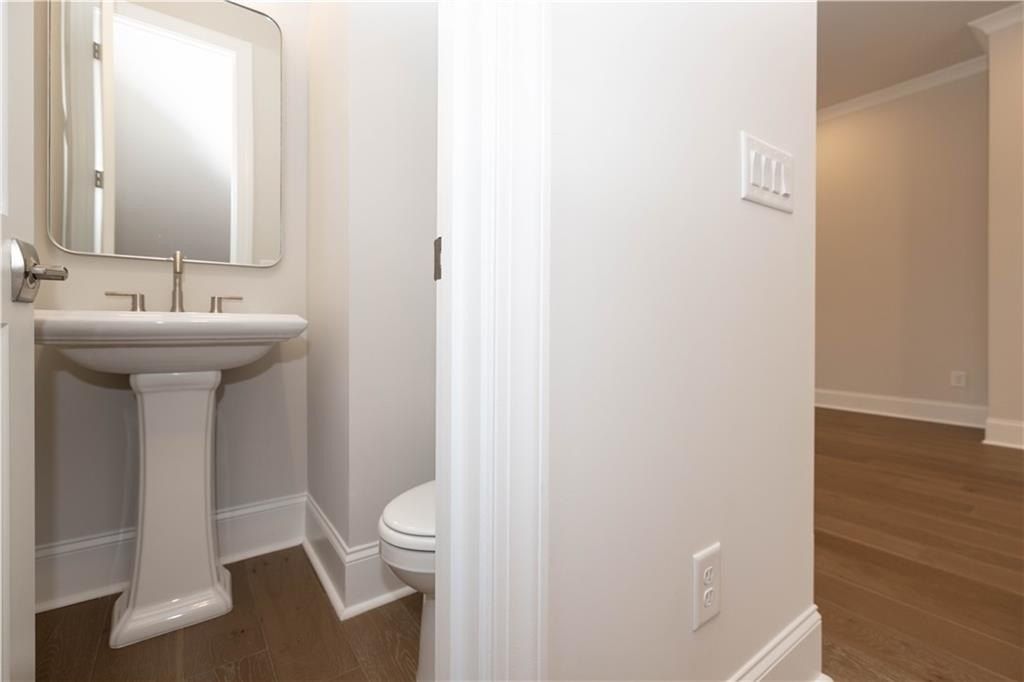 210 Midnight Oak Run. Alpharetta, GA 30009