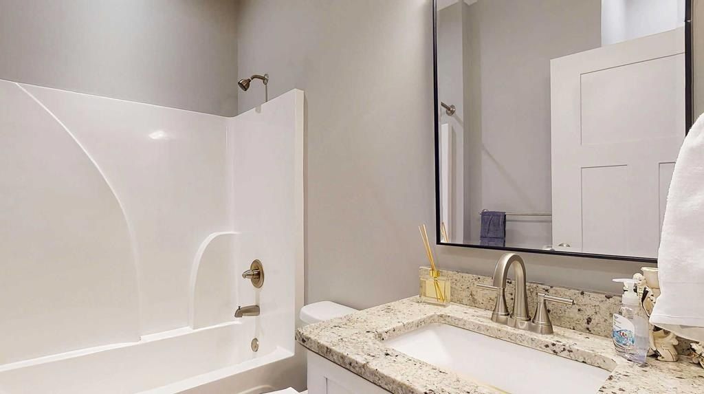 107 Sunnydale Cove. Thomasville, GA 31757