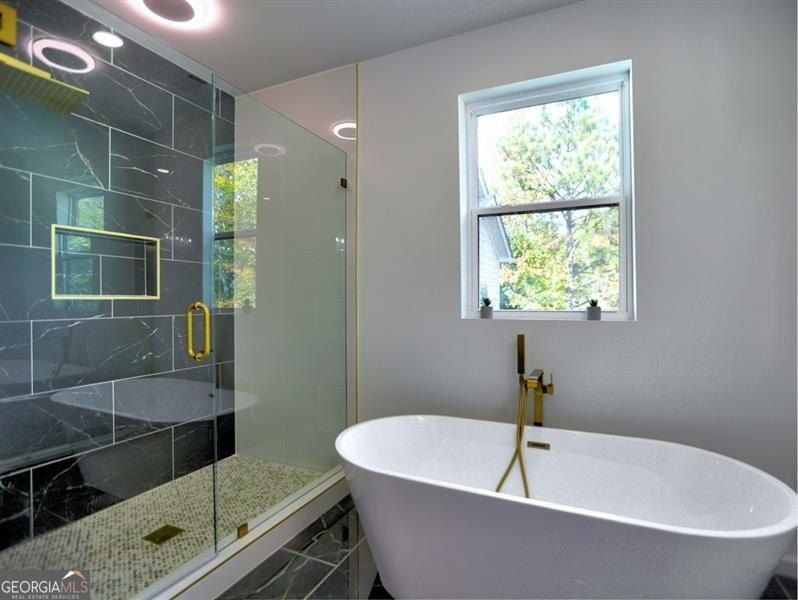 2590 Bates Street. Smyrna, GA 30080