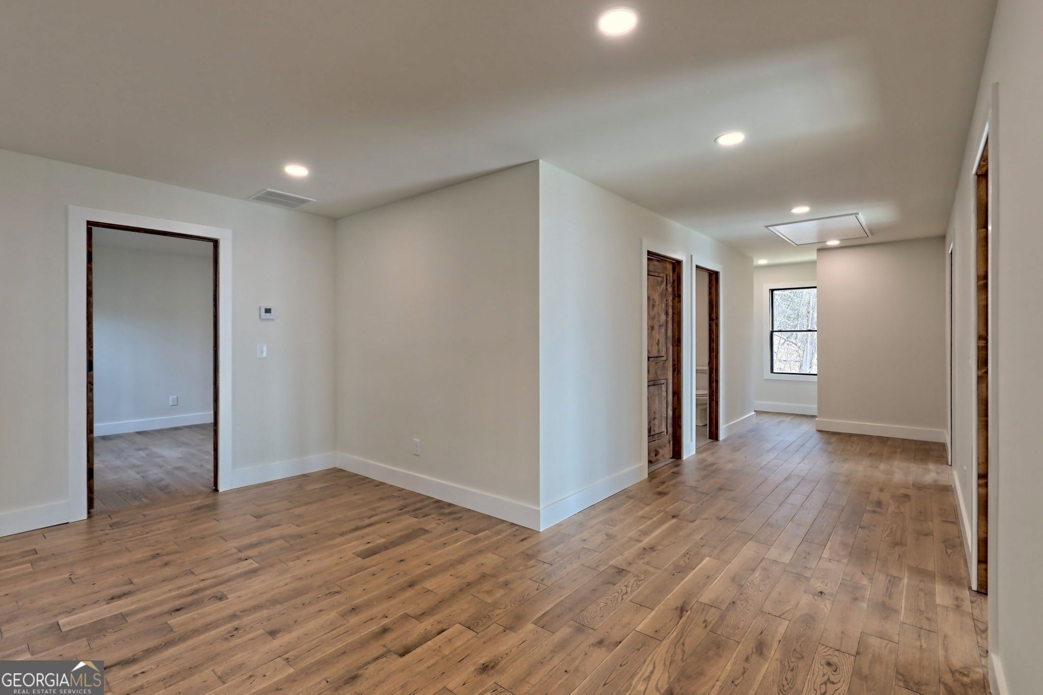 416 Winding View. Clayton, GA 30525