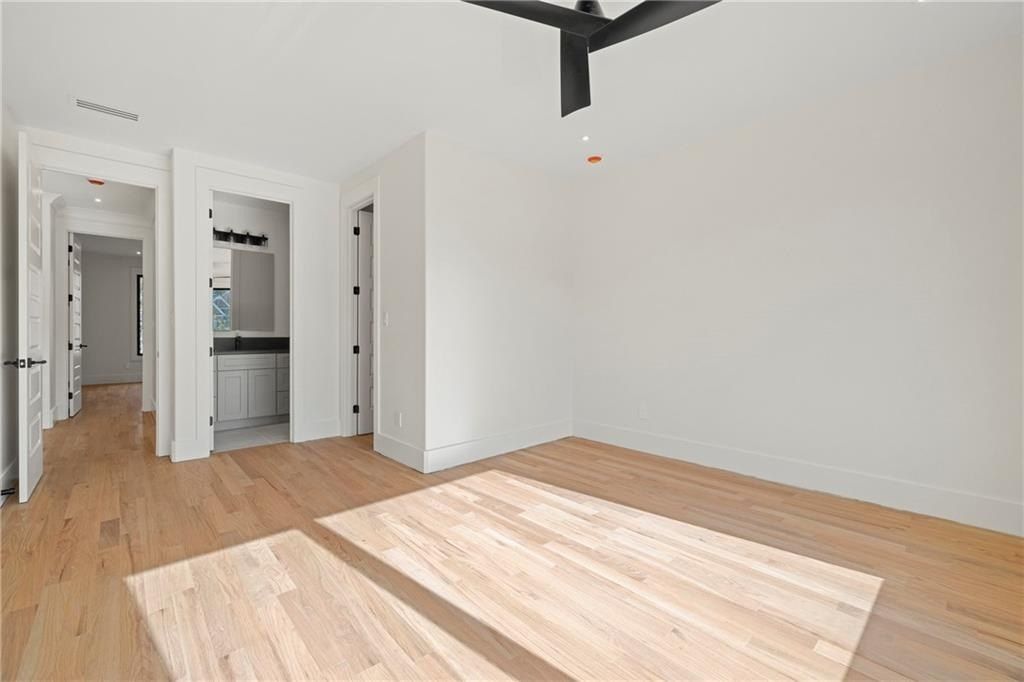 520 Heathmill Court. Milton, GA 30004