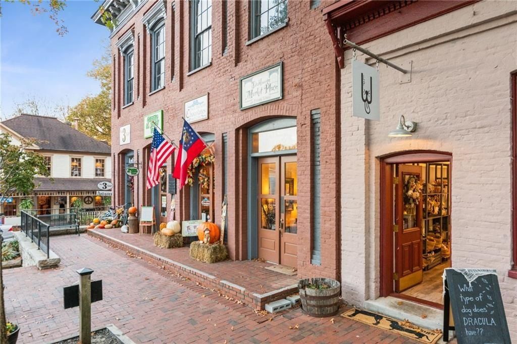 745 Captain Mcdonald Road. Dahlonega, GA 30533