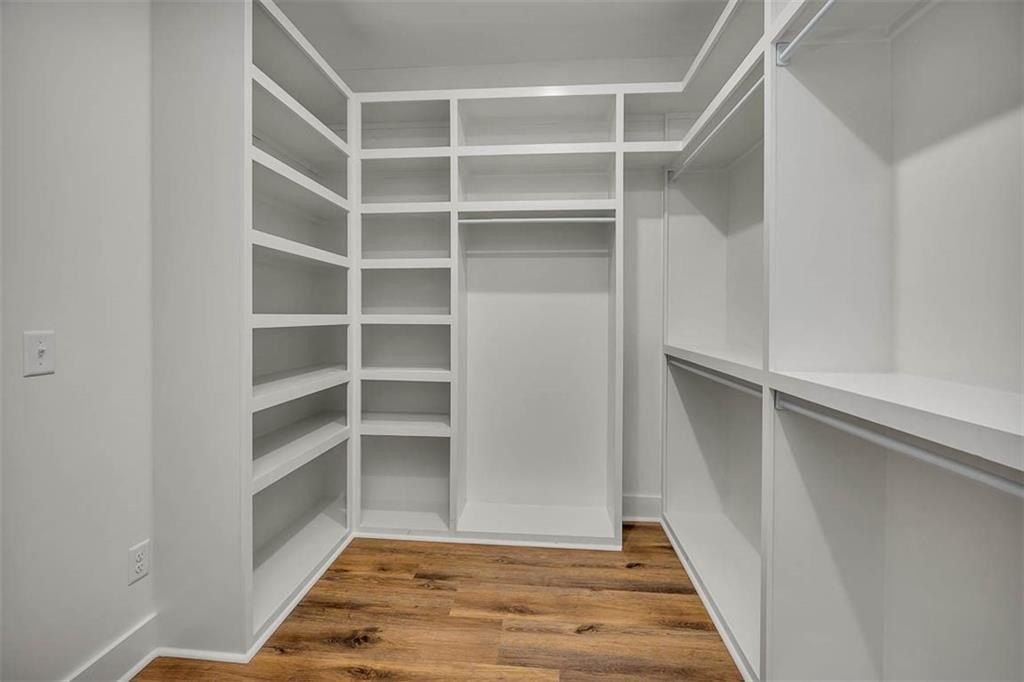 1138 River Oaks Road. Brunswick, GA 31523