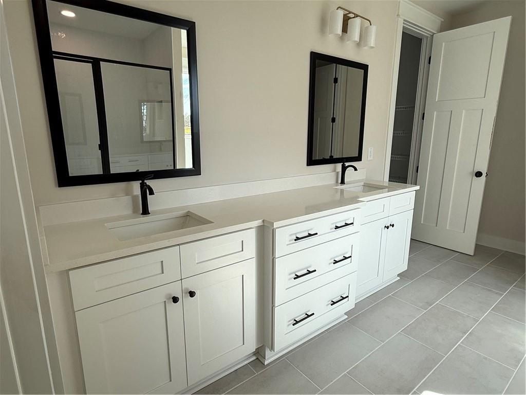 1017 Cable Road. Waleska, GA 30183