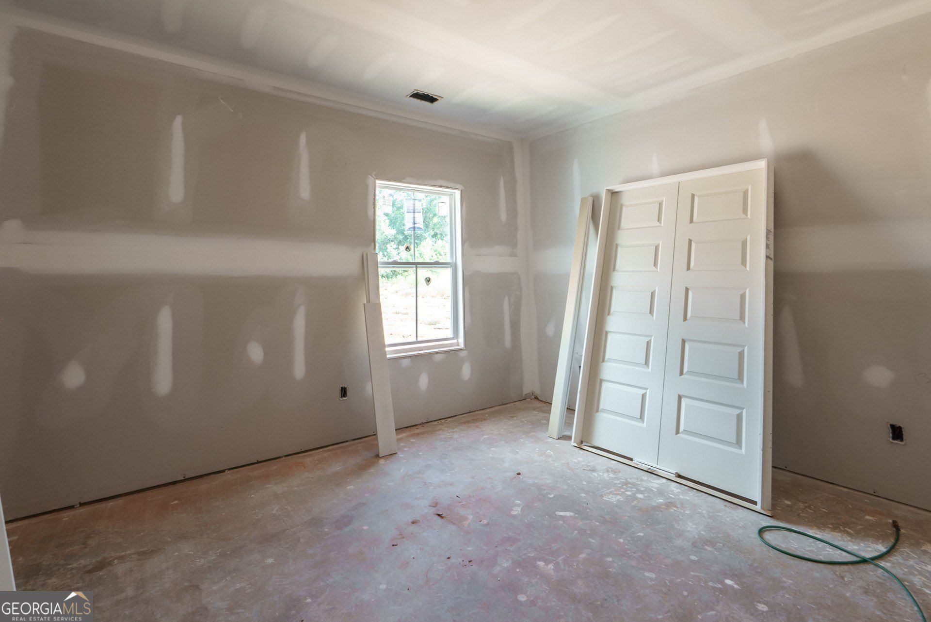 345 Woodfin Way. Social Circle, GA 30025