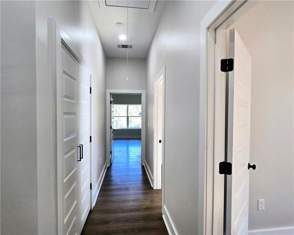 2152 Castlewood Street. East Point, GA 30344