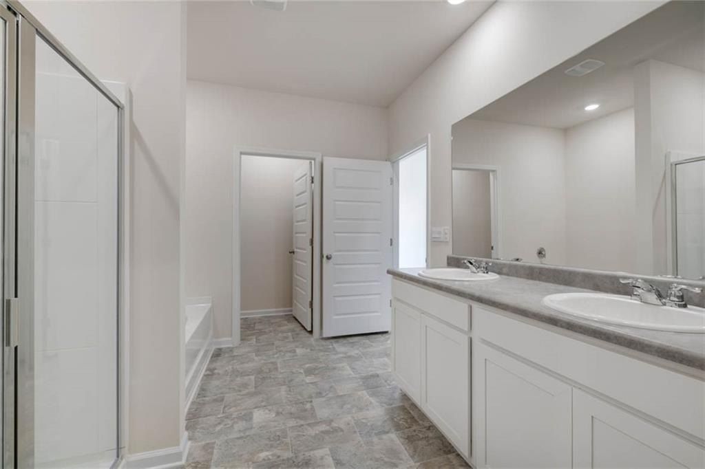 325 Bullock Pass. Jefferson, GA 30549