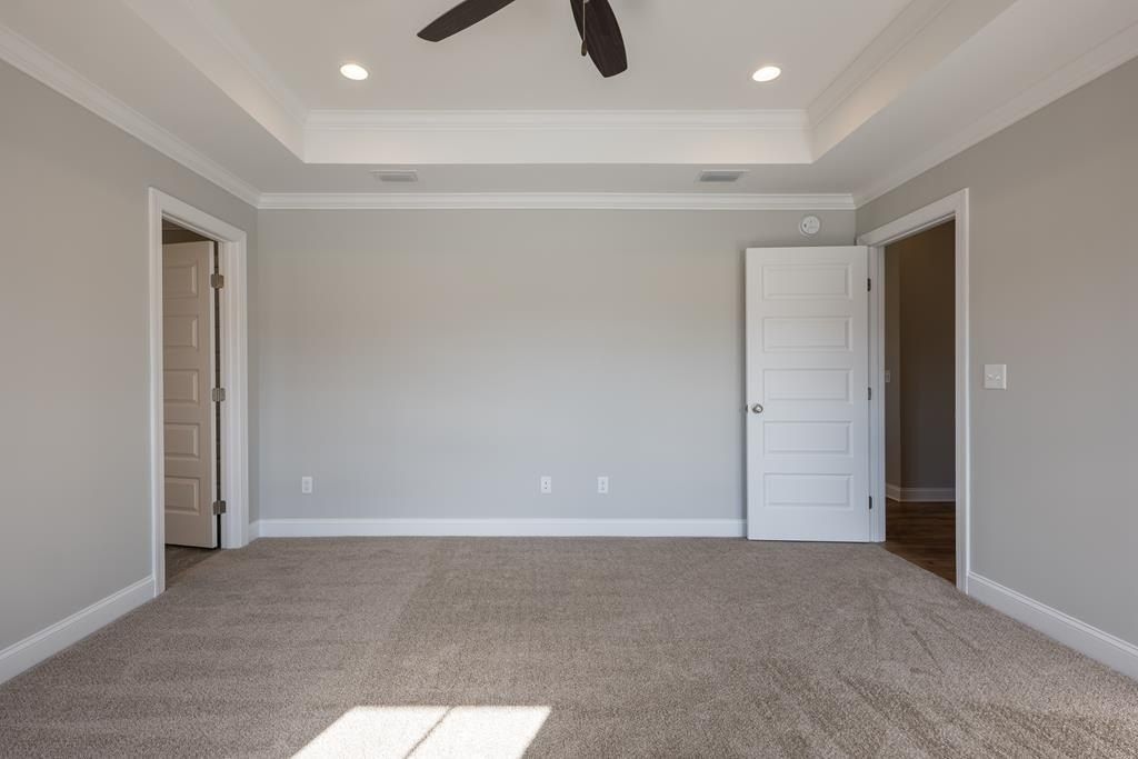 168 Floyd Mcneal Dr. Hahira, GA 31632