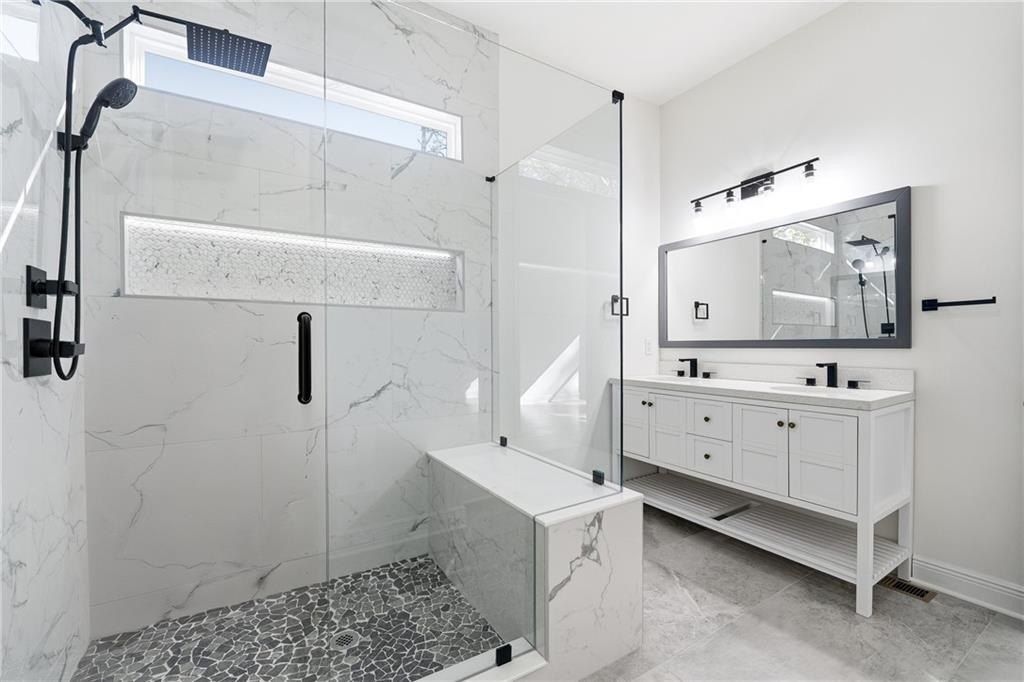 537 Stillwood Drive. Gainesville, GA 30501