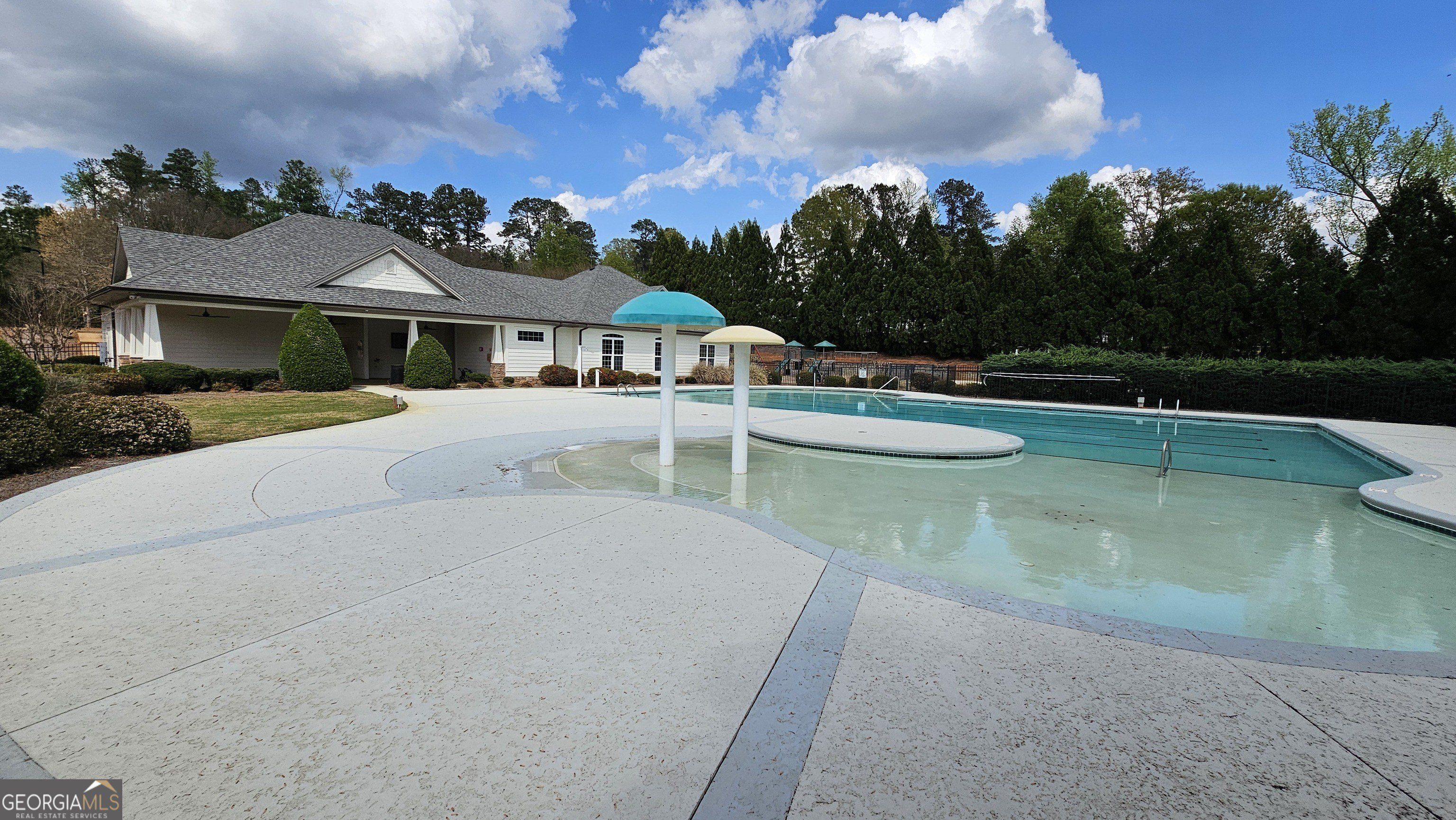 88 Adam Drive. Forsyth, GA 31029