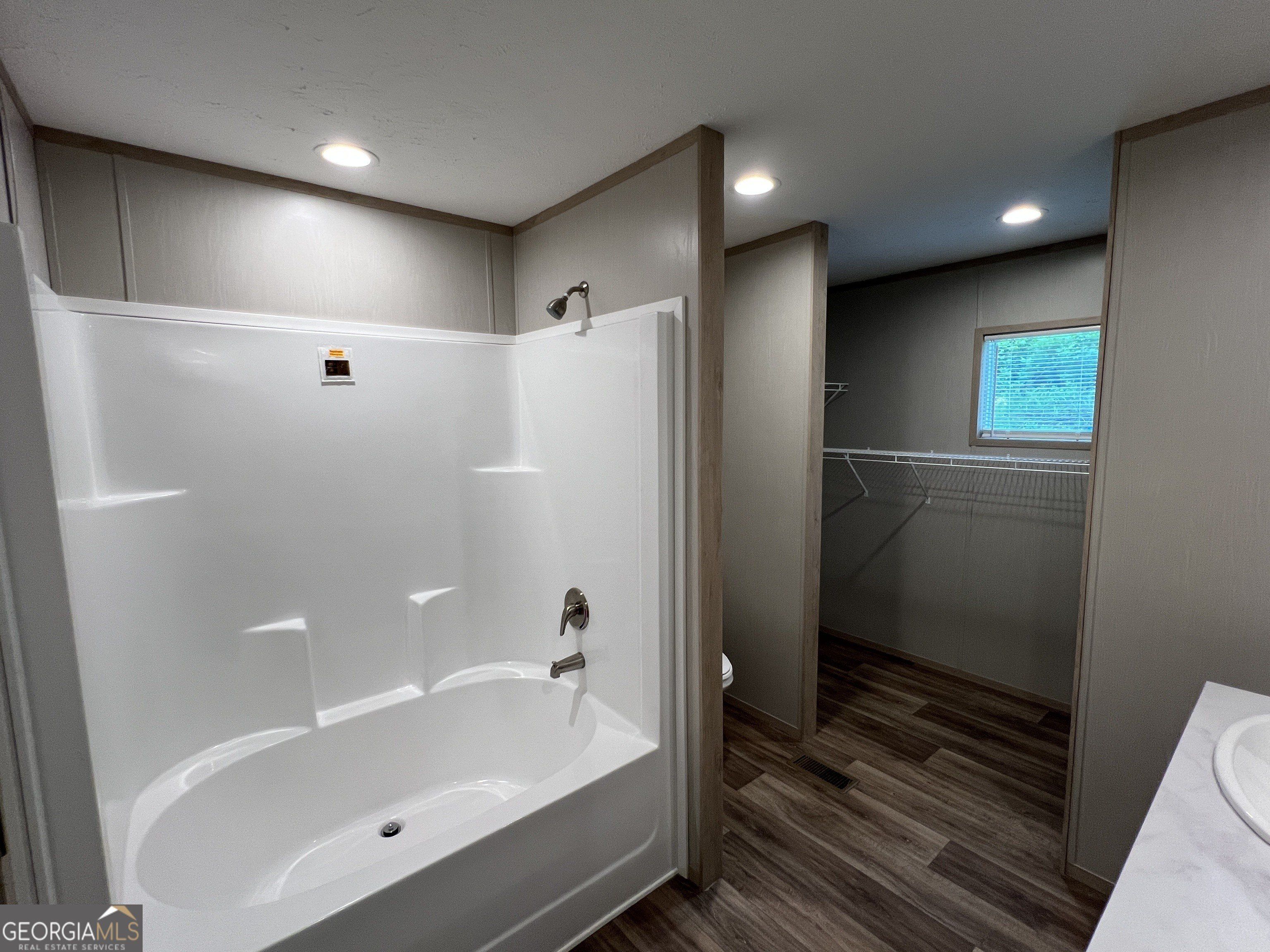 79 Jackobean Drive. Blairsville, GA 30512