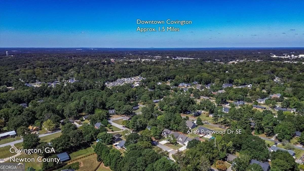 6169 Pinewood Drive Se. Covington, GA 30014