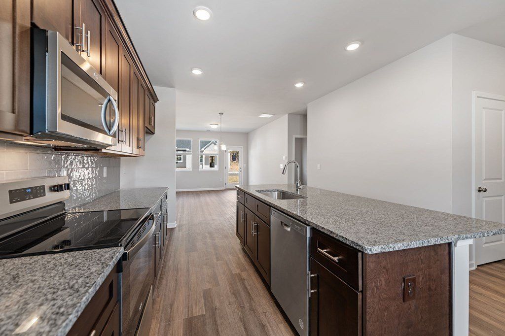 Unit 33 Grove Loop. Blue Ridge, GA 30513