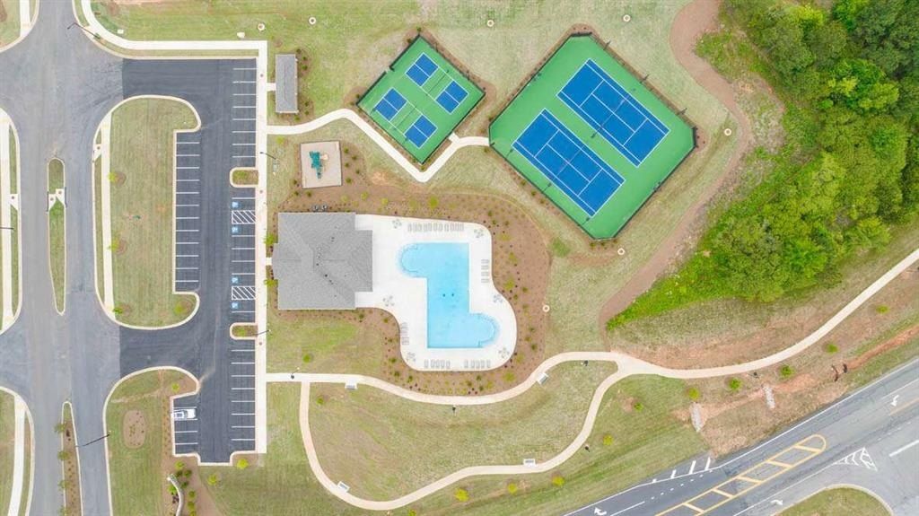 390 Abbott Road. Statham, GA 30666