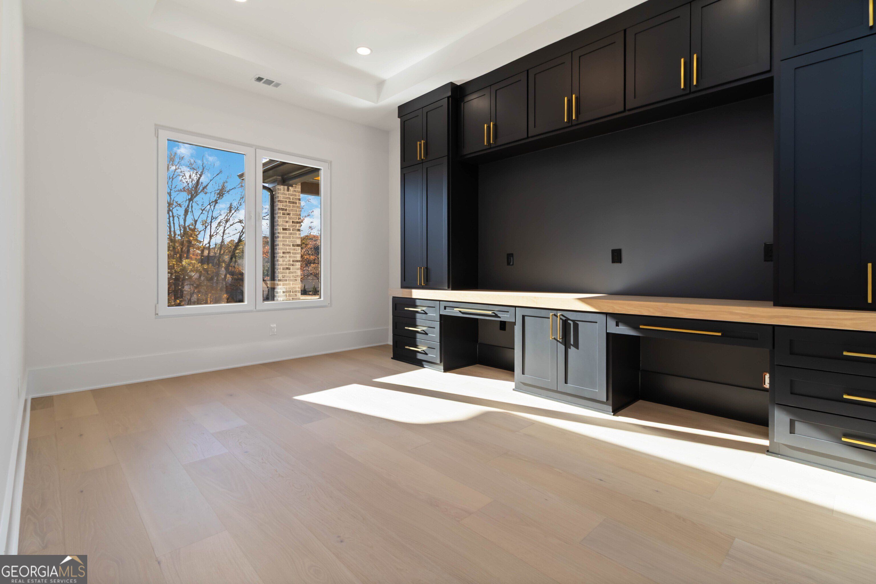 828 Braselton Highway. Lawrenceville, GA 30043