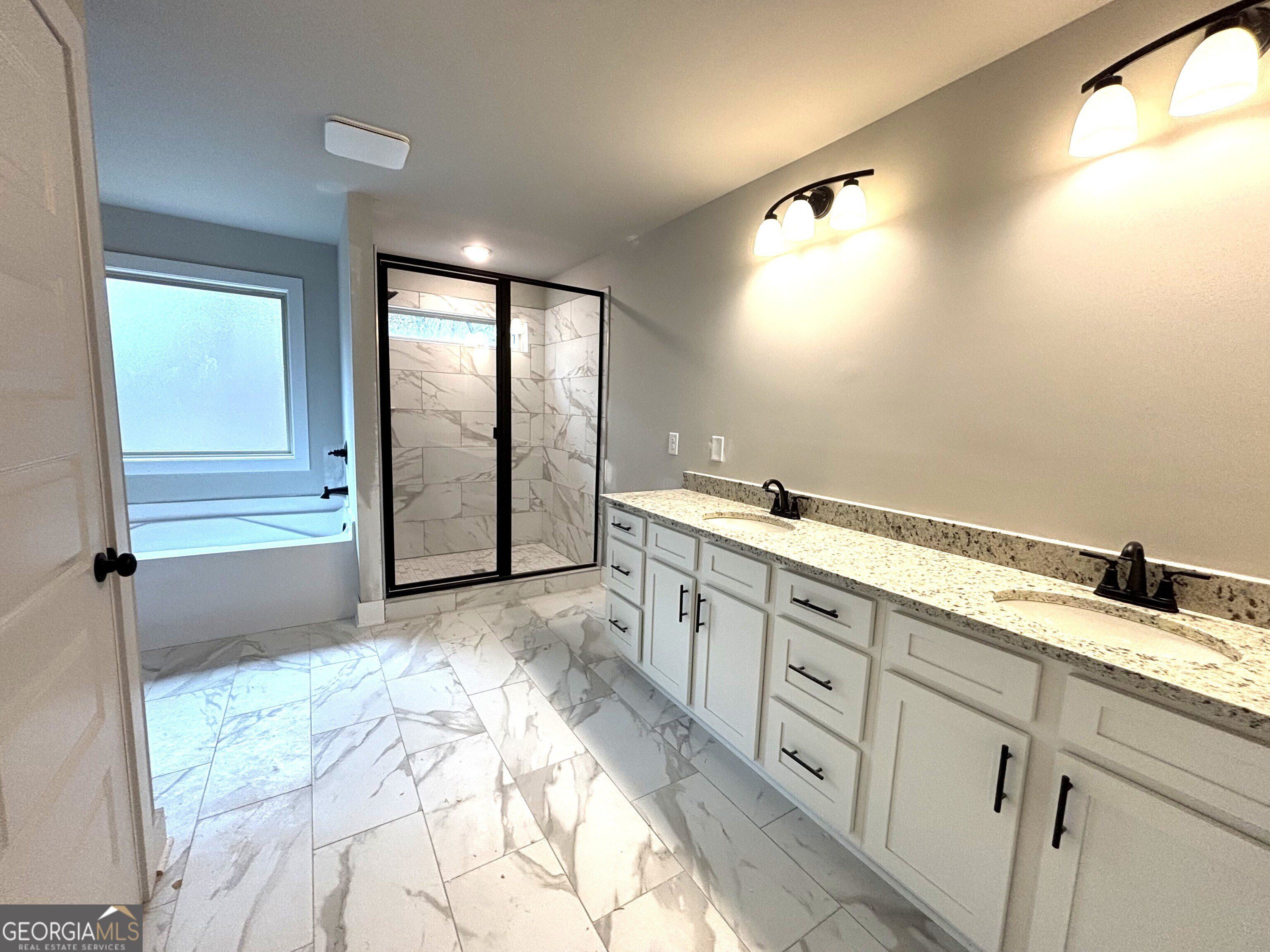 80 Overlook Trace. Commerce, GA 30529