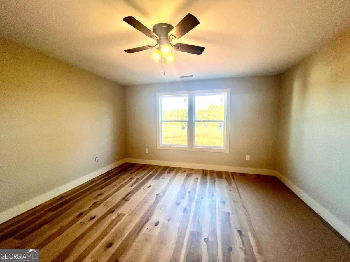 125 Laurel Avenue. Comer, GA 30629