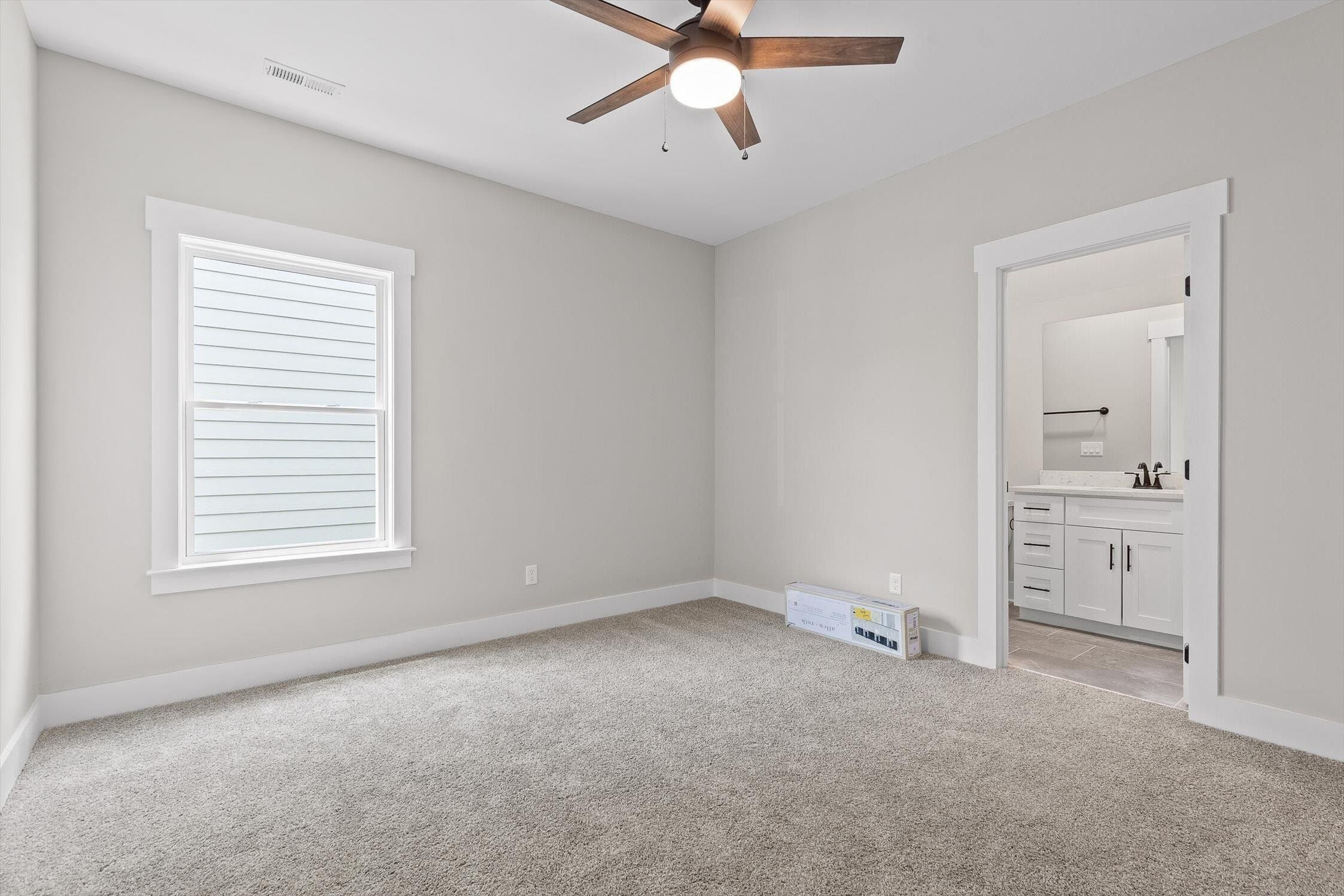 528 Willow Grove Court. Ringgold, GA 30736