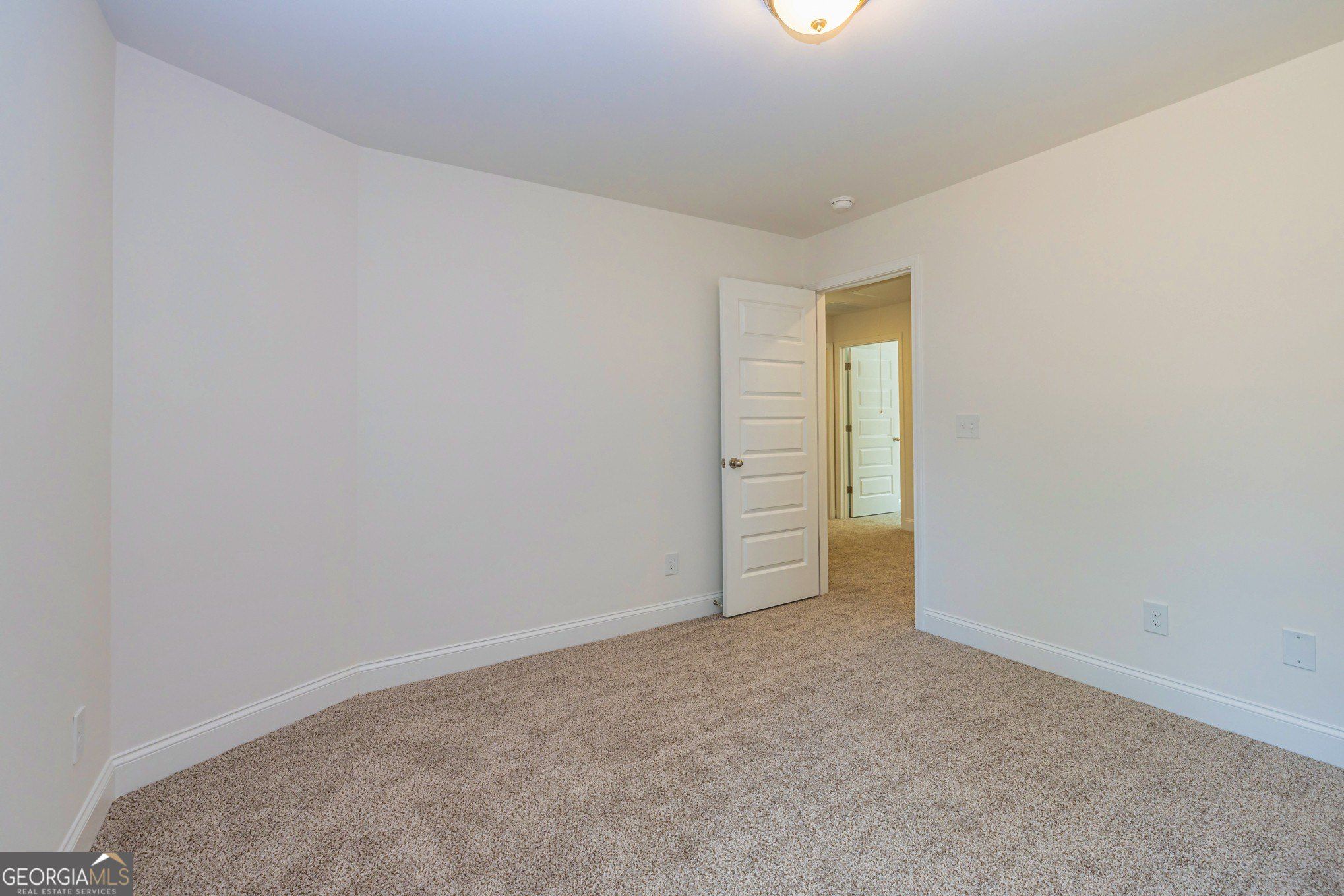 1669 W Poplar Street. Griffin, GA 30224