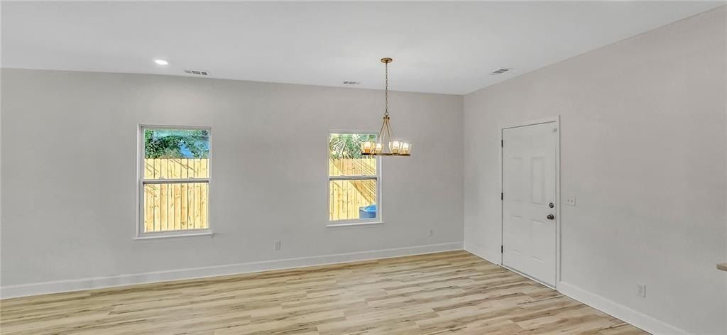 1226 E Bolton Street. Savannah, GA 31404