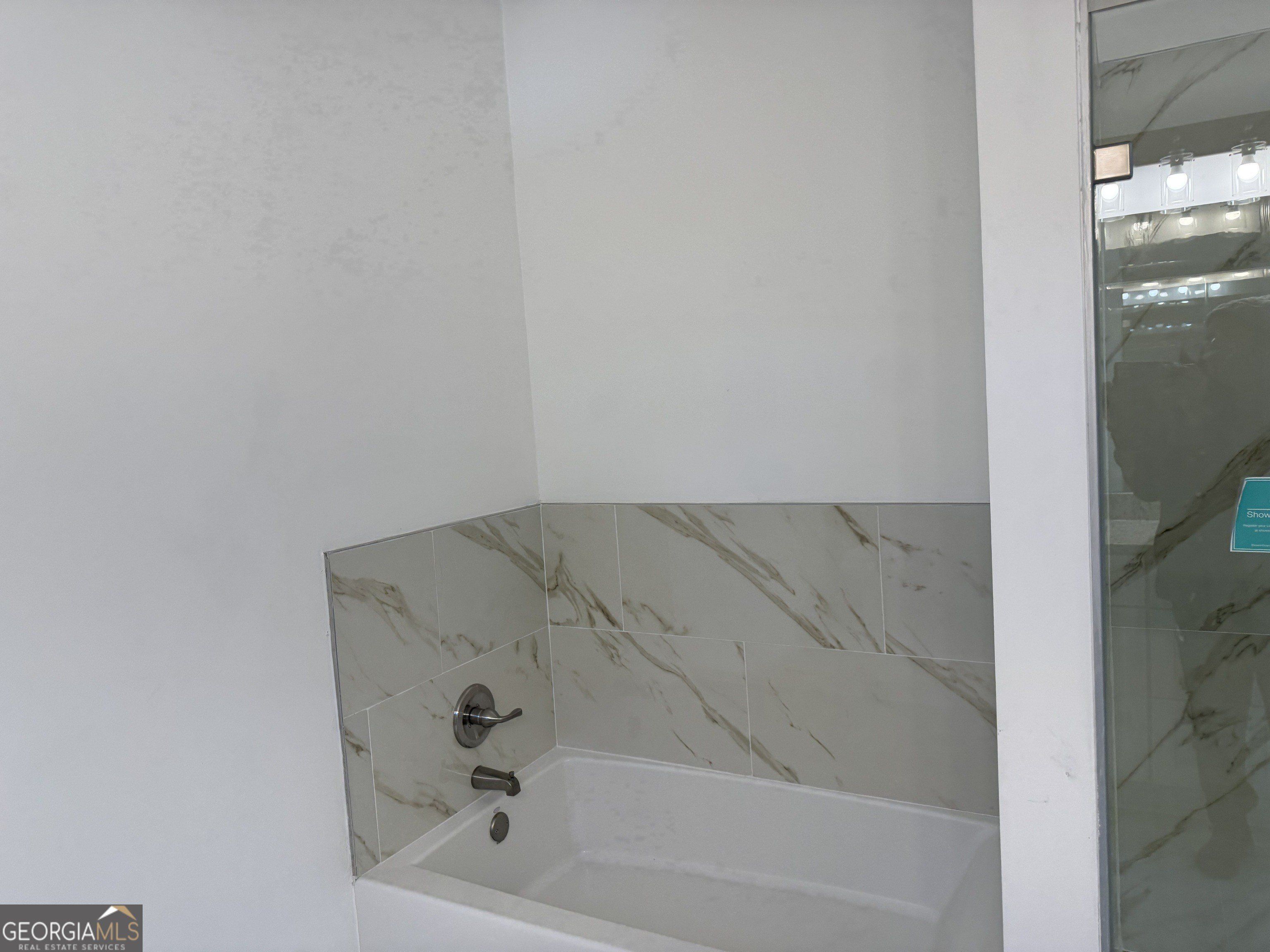 6449 Rebecca Lou Lane. Lithonia, GA 30058