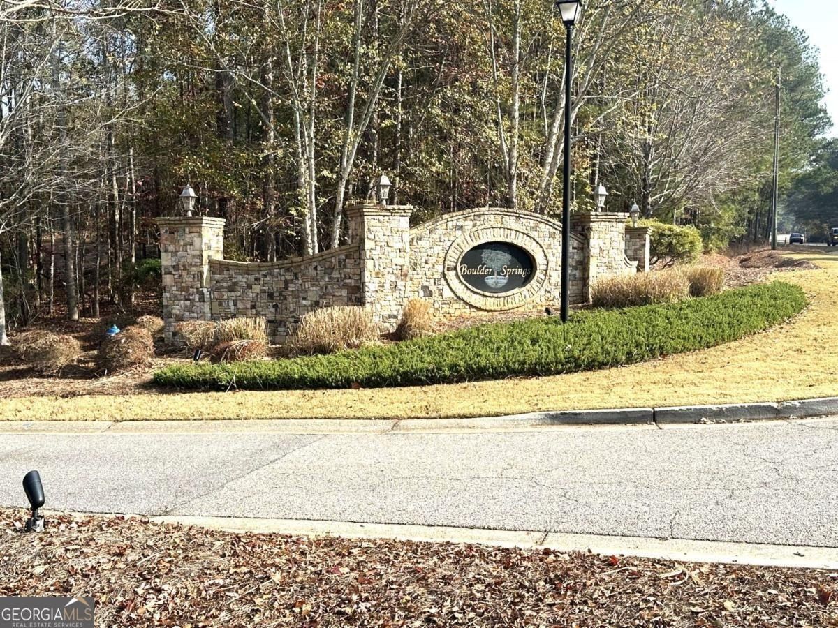 1698 Shoal Creek Way. Bishop, GA 30621