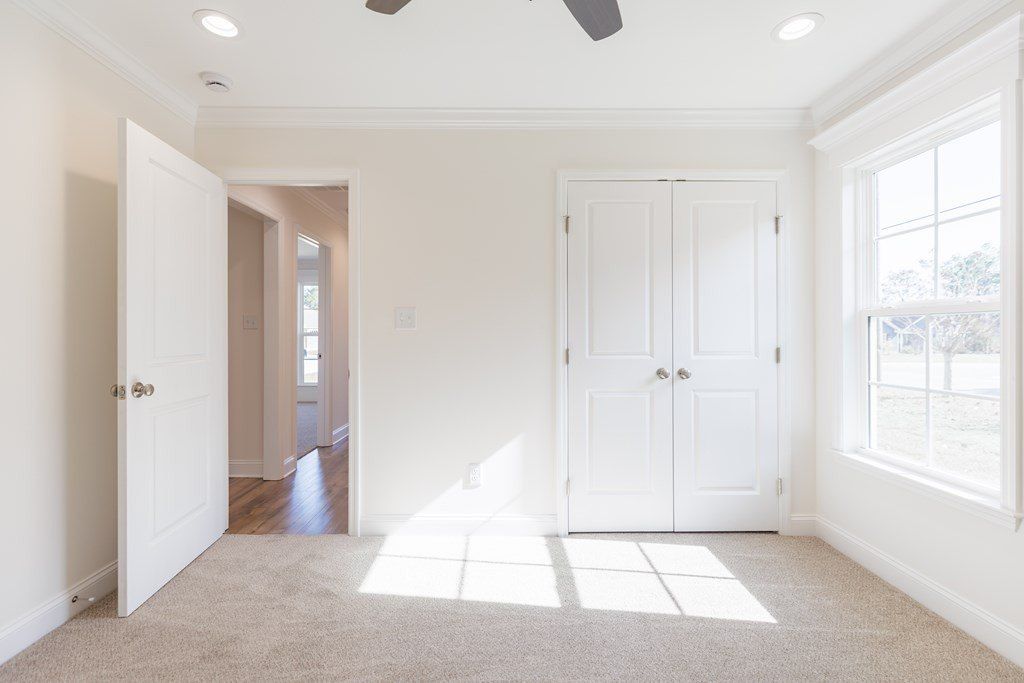 601 Katherine Lane. Hahira, GA 31632