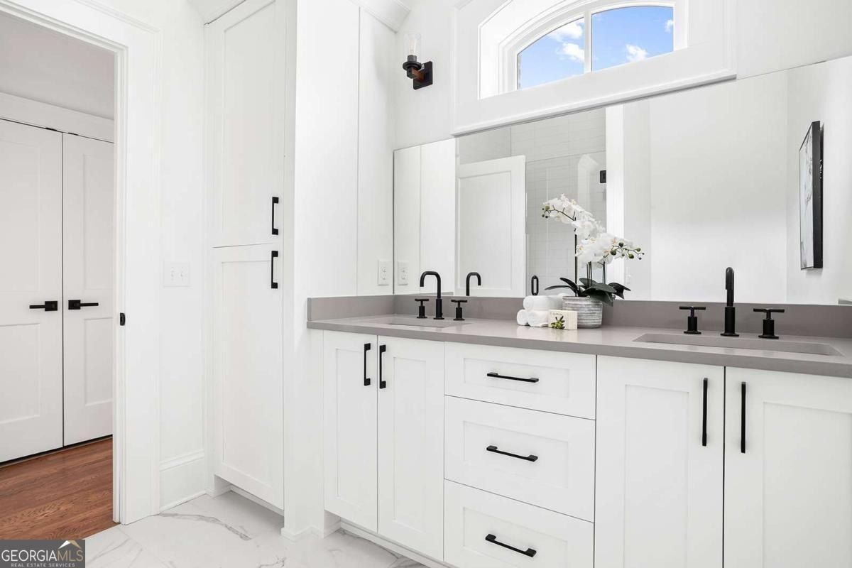 1585 S Ponce De Leon Ave Ne 19. Atlanta, GA 30307