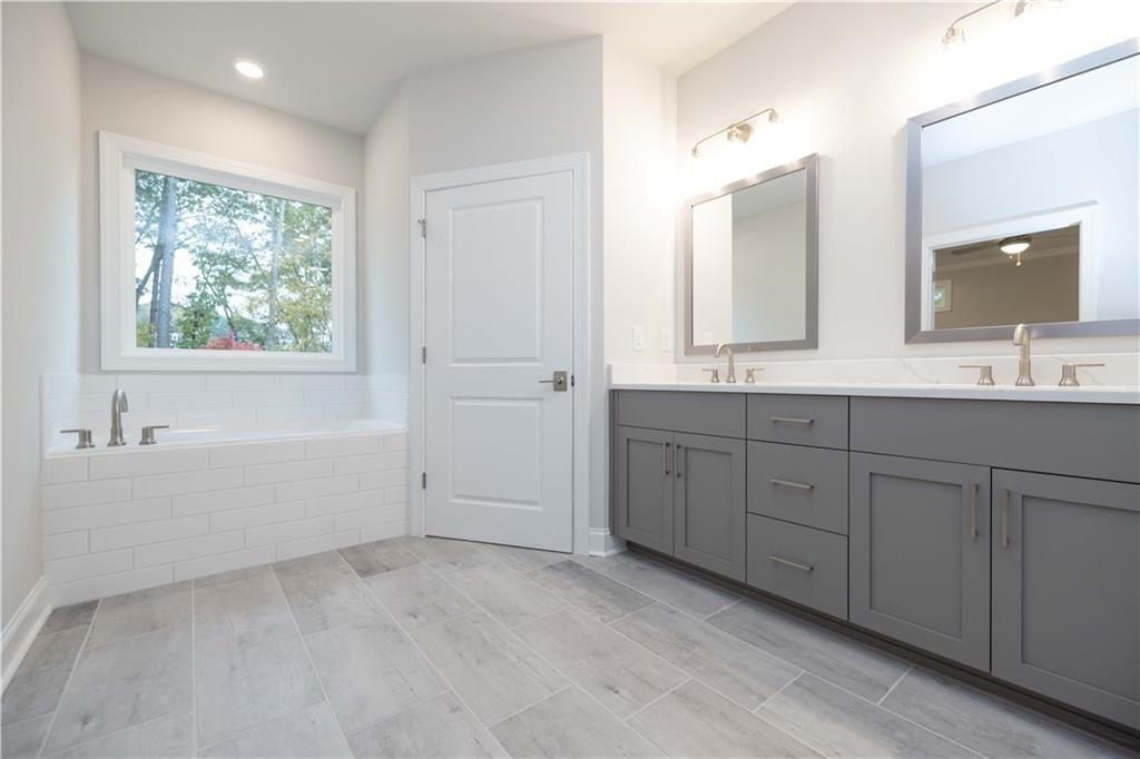 153 Wards Crossing Way. Johns Creek, GA 30022